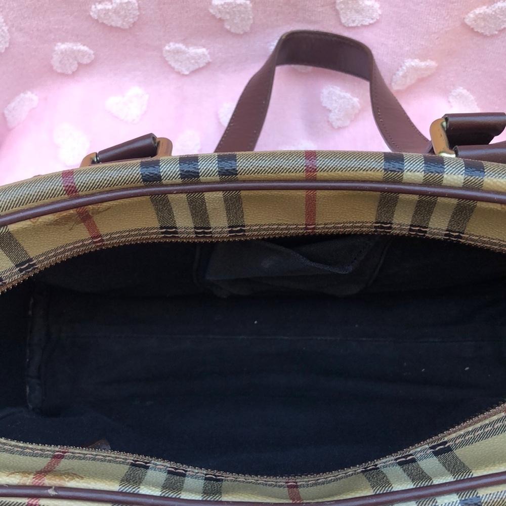Burberry Bag - Picture 8 of 14